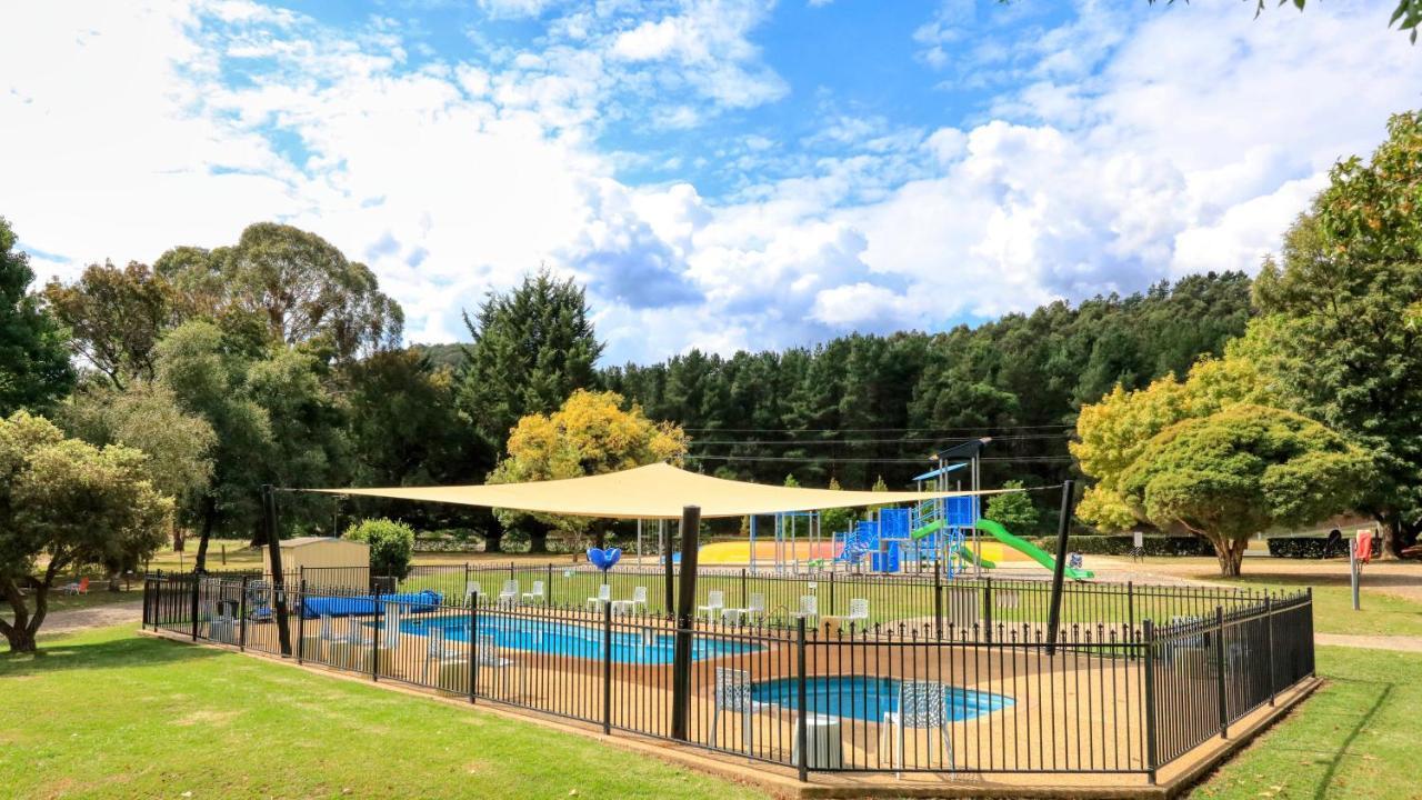 Big4 Porepunkah Holiday Park Bright Exterior foto